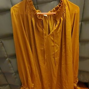Old Navy 3X ruffle neck blouse